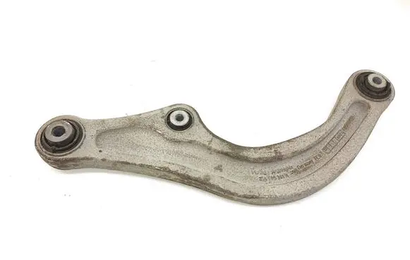 Rear control arm
