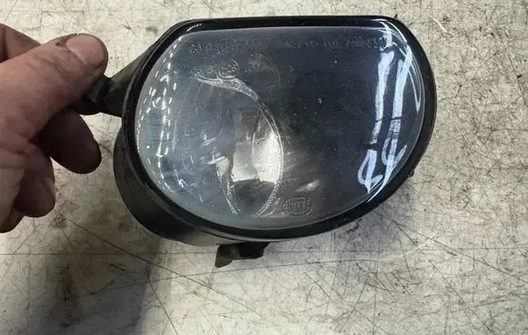 Audi Q7 4L Front fog light 17350902
