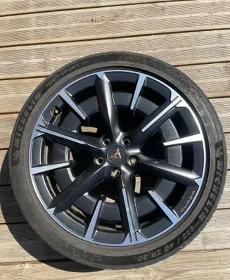 Cupra Born R20 alloy rim 10E601025H