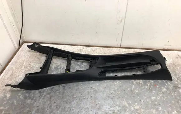 BMW 1 E81 E87 Center console 7122225BILI 7122225