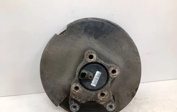 Citroen C4 Grand Picasso Rear wheel hub 037361