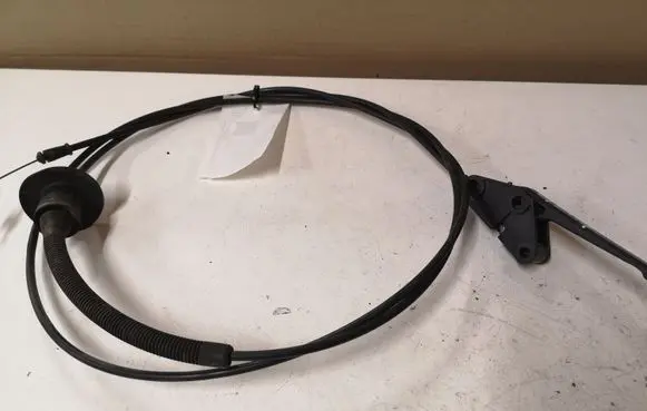 Peugeot 407 Engine bonnet (hood) release handle