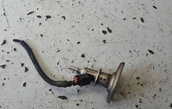Opel Zafira C AdBlue injector 55485888
