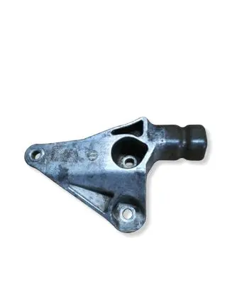 Audi A4 S4 B7 8E 8H Engine mounting bracket 8E0199343N 912001