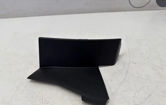 Lexus RX V Rear/tail light trim molding 8149748020