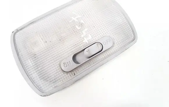 Honda CR-V Front seat light
