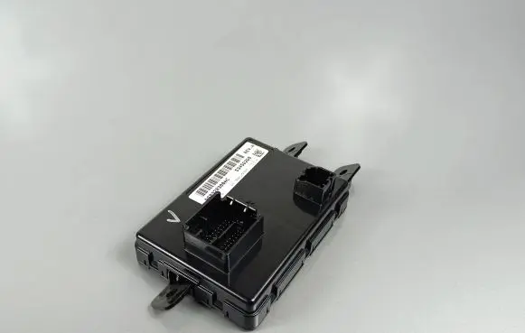 Jeep Cherokee Other control units/modules P68370300AC 53456268