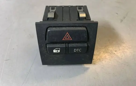BMW 3 E90 E91 Central locking switch button 6945653 61316945653 61319196713