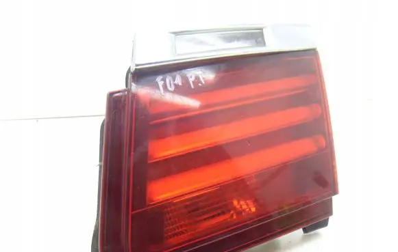 BMW 7 F01 F02 F03 F04 Tailgate rear/tail lights 7300272