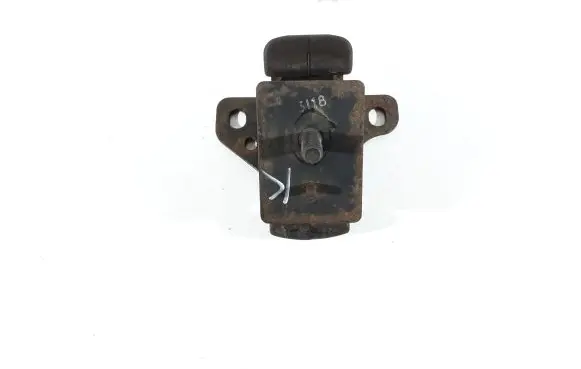 KIA Sorento Engine mount bracket 218123E150