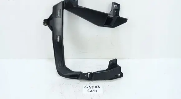 Mitsubishi L200 Front fog light trim/grill 6400J283