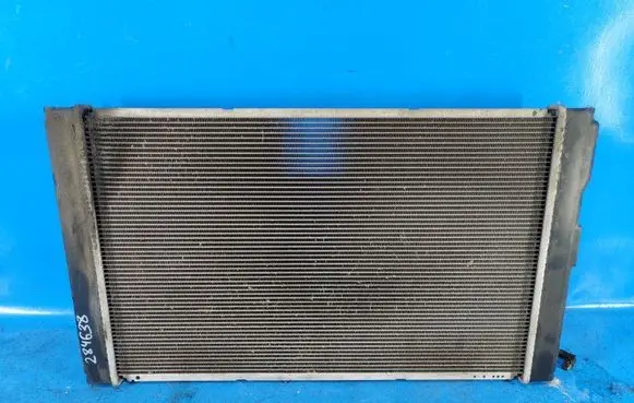 Toyota Prius (XW30) Coolant radiator 1640037230