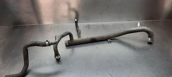 Volvo V70 Engine coolant pipe/hose