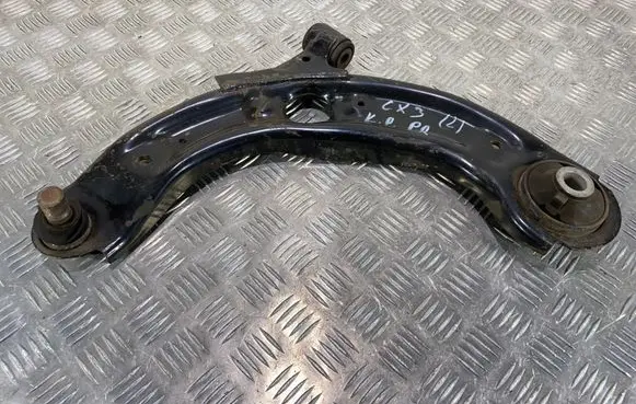 Mazda CX-3 Front lower control arm/wishbone