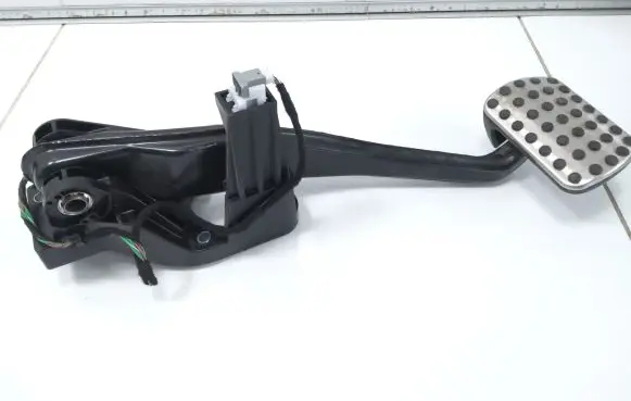 Clutch pedal