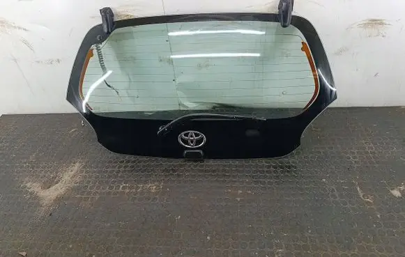 Toyota Aygo AB10 Tailgate/trunk/boot lid