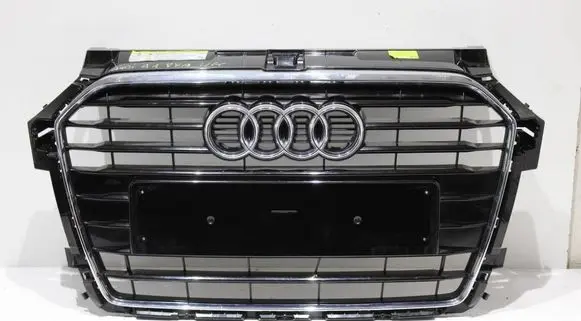 Audi A1 Front grill BTA5874001 8XA853651C 8XA853651B