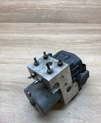 Volvo S40, V40 ABS Pump 0273004224 30857585 0265216462