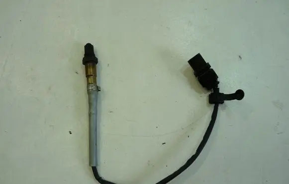 Audi Q3 8U Lambda probe sensor 06J906262