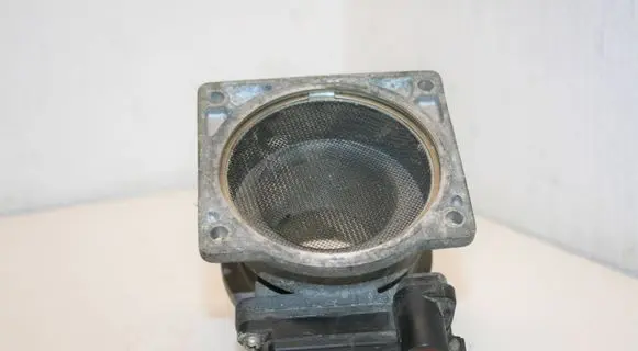 Audi A6 S6 C4 4A Mass air flow meter AFH5012A 054133471