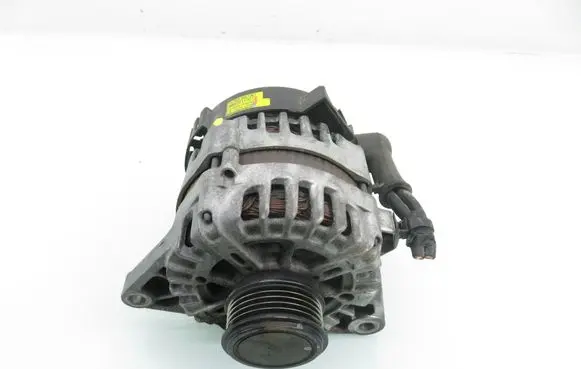 KIA Rio Generator/alternator 2611067 373002A850