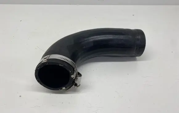 Land Rover Range Rover Sport L494 Intercooler hose/pipe Gen2 3LN2