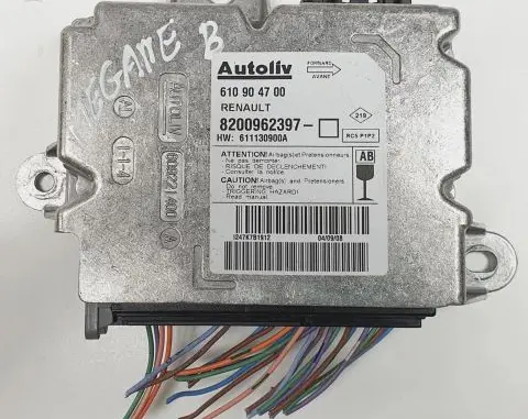 Renault Megane II Airbag control unit/module 8200962397