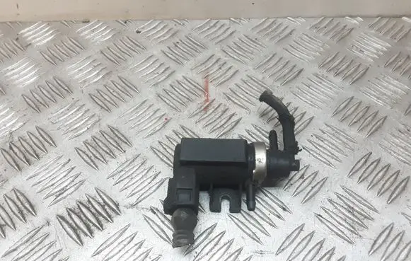 Audi A3 S3 8L Turbo solenoid valve 1J0906627 72290320