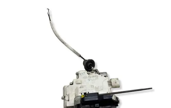 Audi A6 S6 C6 4F Front door lock 4F1837016