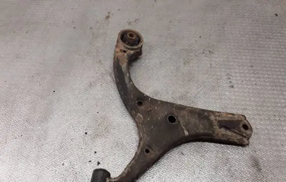 KIA Rio Front lower control arm/wishbone
