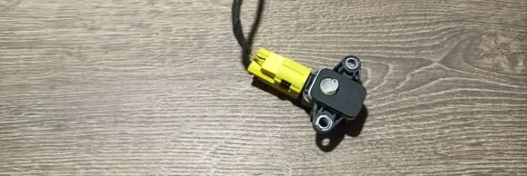 Audi A4 S4 B7 8E 8H Airbag deployment crash/impact sensor 8p0955557