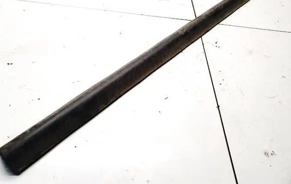 Mazda CX-7 Front door trim (molding) eg2151rb1