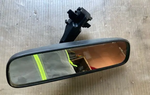Renault Koleos I Rear view mirror (interior) E11015772 E11015771 E11025974