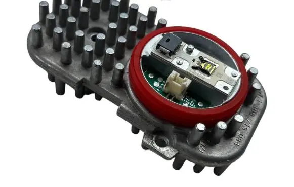 BMW X5 E70 LED ballast control module 1305715084 1104172273