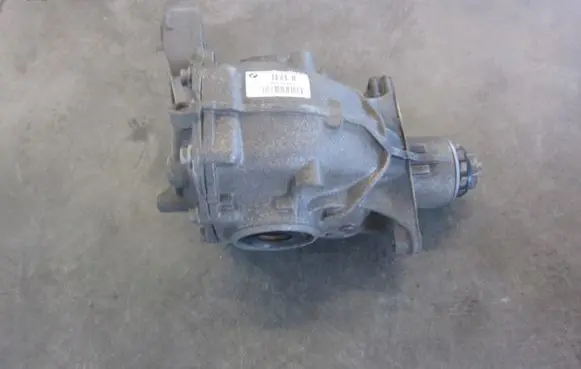 BMW X3 G01 Rear differential 33108643135