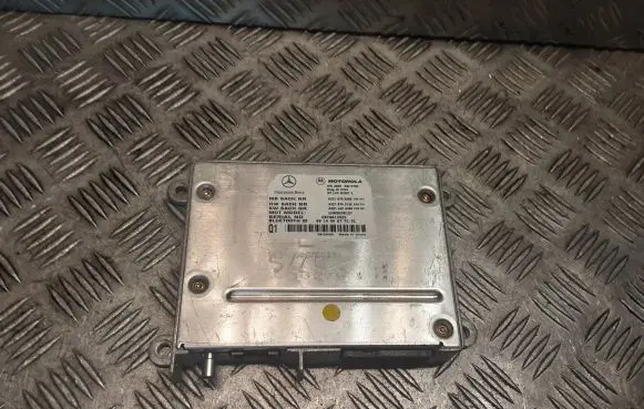 Mercedes-Benz S W221 Bluetooth control unit module 2218708685 A2218708685