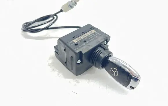 Mercedes-Benz E W211 Ignition lock A2115452308
