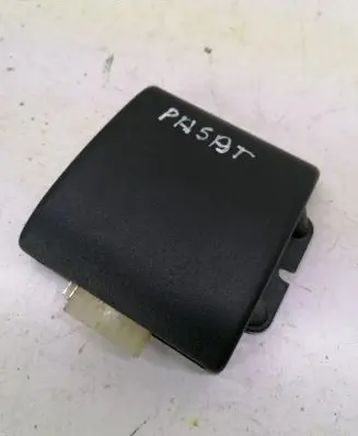 Volkswagen PASSAT B5.5 Alarm control unit/module BT71L
