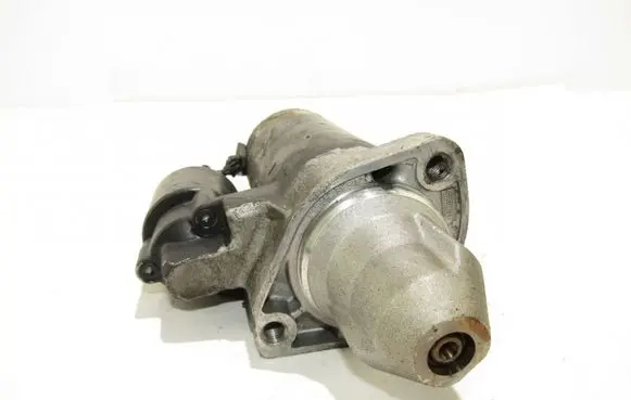 Mercedes-Benz E W211 Starter motor a0061516101
