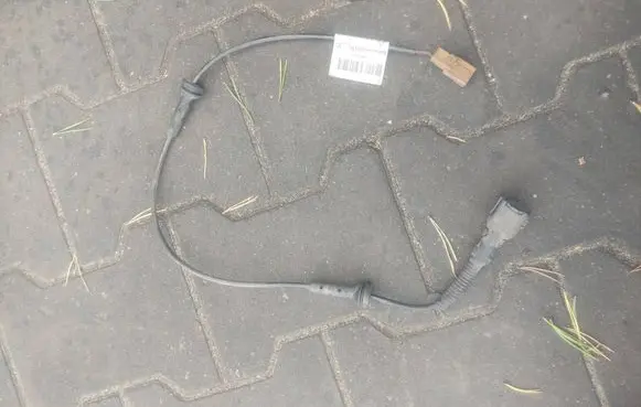 Renault Master III Brake pads wear sensor C583001R 410680001