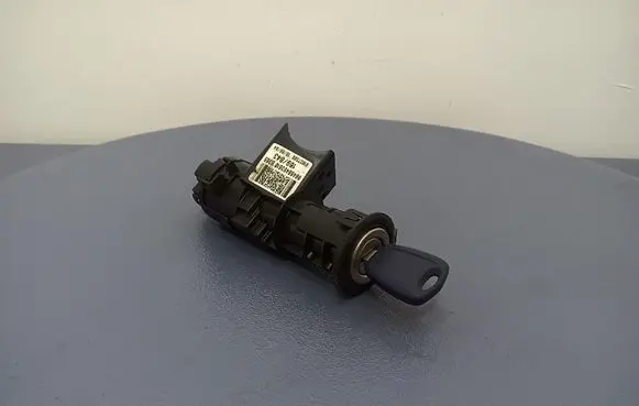 Fiat Panda 141 Ignition lock 00468453610B365