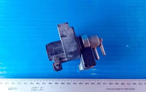 Hyundai i30 Turbo solenoid valve 394502A600