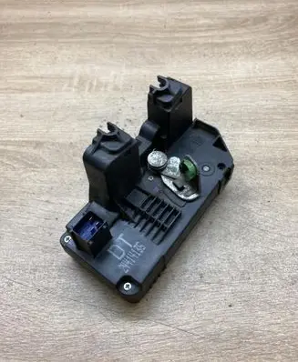 Opel Astra G Rear door lock 24414135
