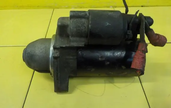 BMW X3 E83 Starter motor 0001108401 13SP5