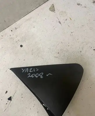 Toyota Yaris Plastic wing mirror trim cover 601170D060