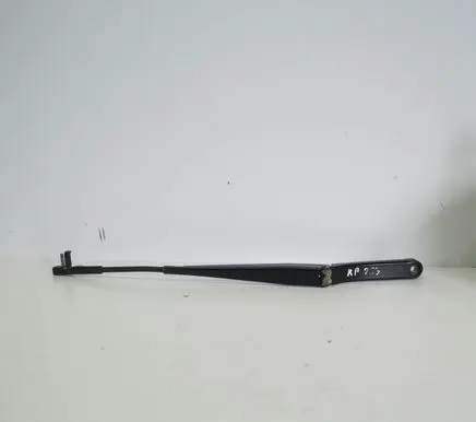 Windshield/front glass wiper blade