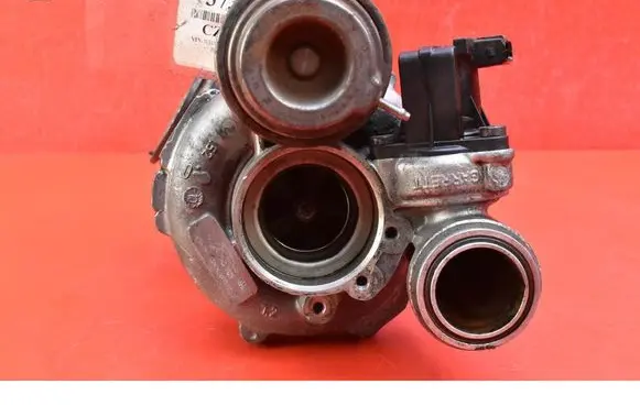 BMW 7 F01 F02 F03 F04 Turbo system vacuum part 7576985