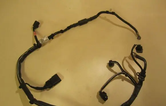 Volkswagen PASSAT B7 Engine installation wiring loom 3AA971230T