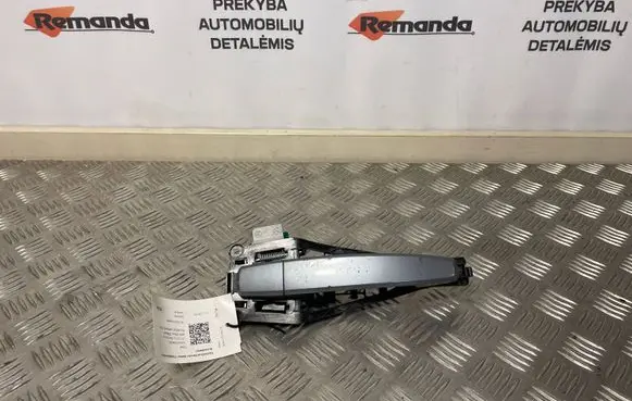 Opel Astra H Front door exterior handle
