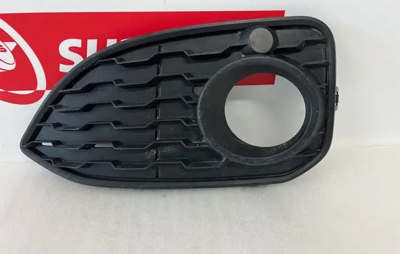 BMW 1 F20 F21 Front bumper lower grill 8060281 5111 10833610